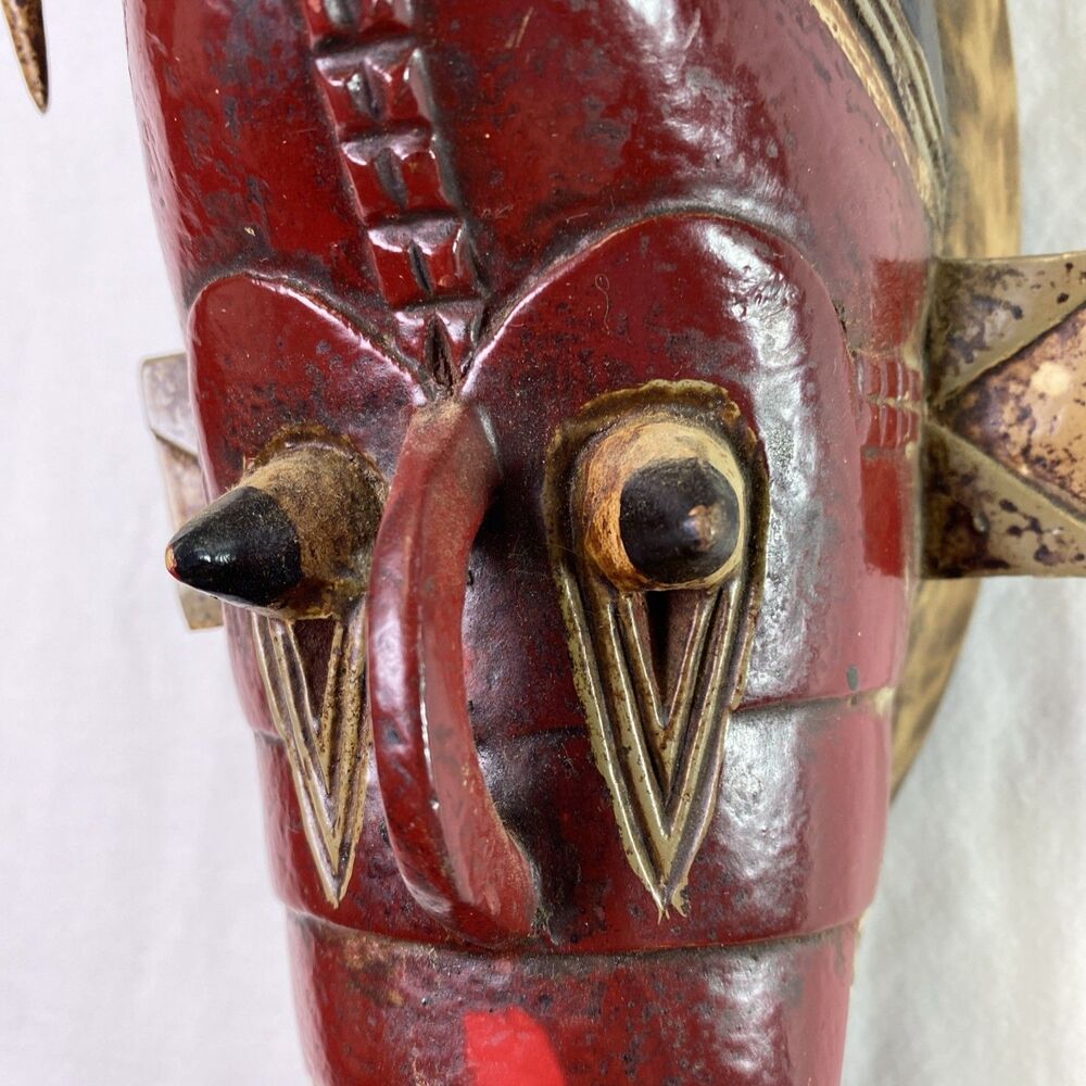 African Guro Crocodile Mask Tribal Art Wood Carving Ivory Coast (Damaged Tooth) - Picture 5 of 16